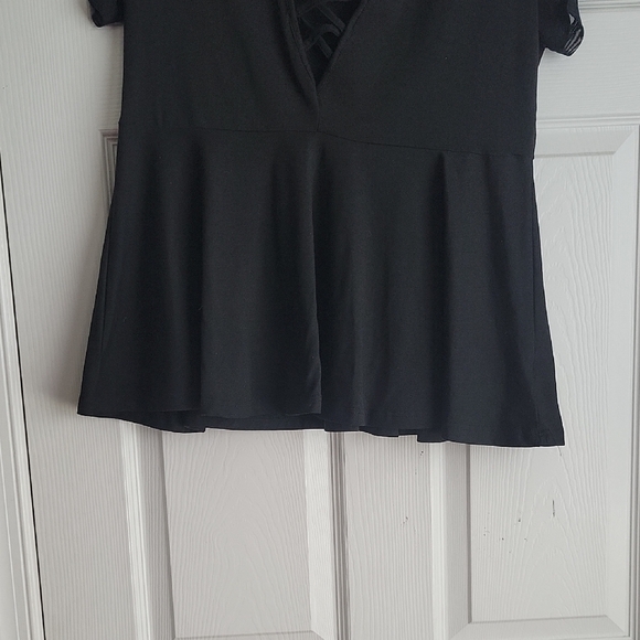 Shein Curve Women's Top - Picture 2 of 11